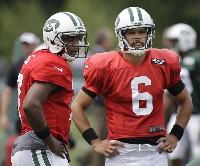 Illustration for article titled Mark Sanchez's Mustache Is Glorious